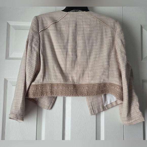 NWOT White House Black Market Beige Blazer Size 14 - Picture 6 of 10